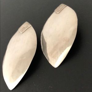 VINTAGE STERLING SILVER TRIBAL PIERCED EARRINGS
